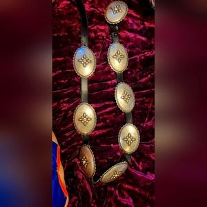 Vintage Women's Black Leather and Silver Belt